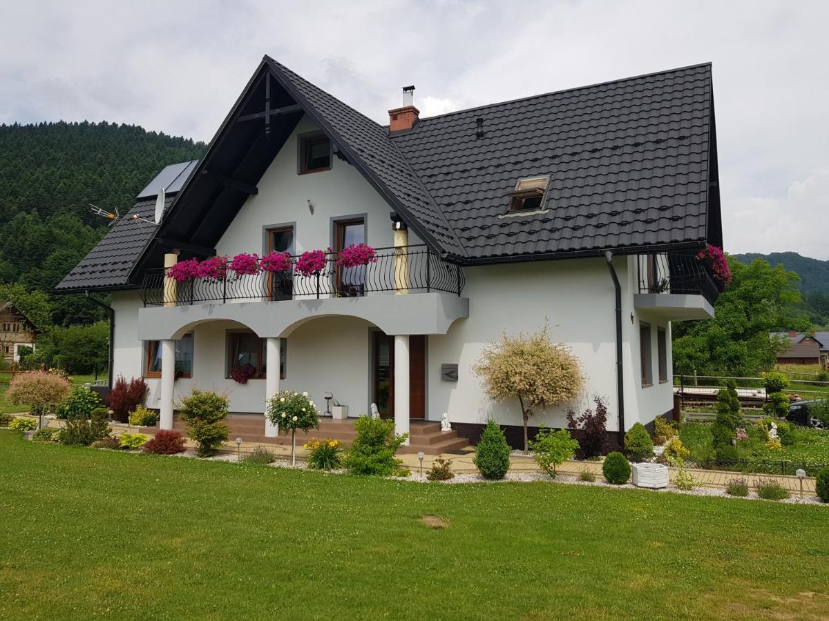 Domki I Pokoje U Ilony Krościenko Esterno foto