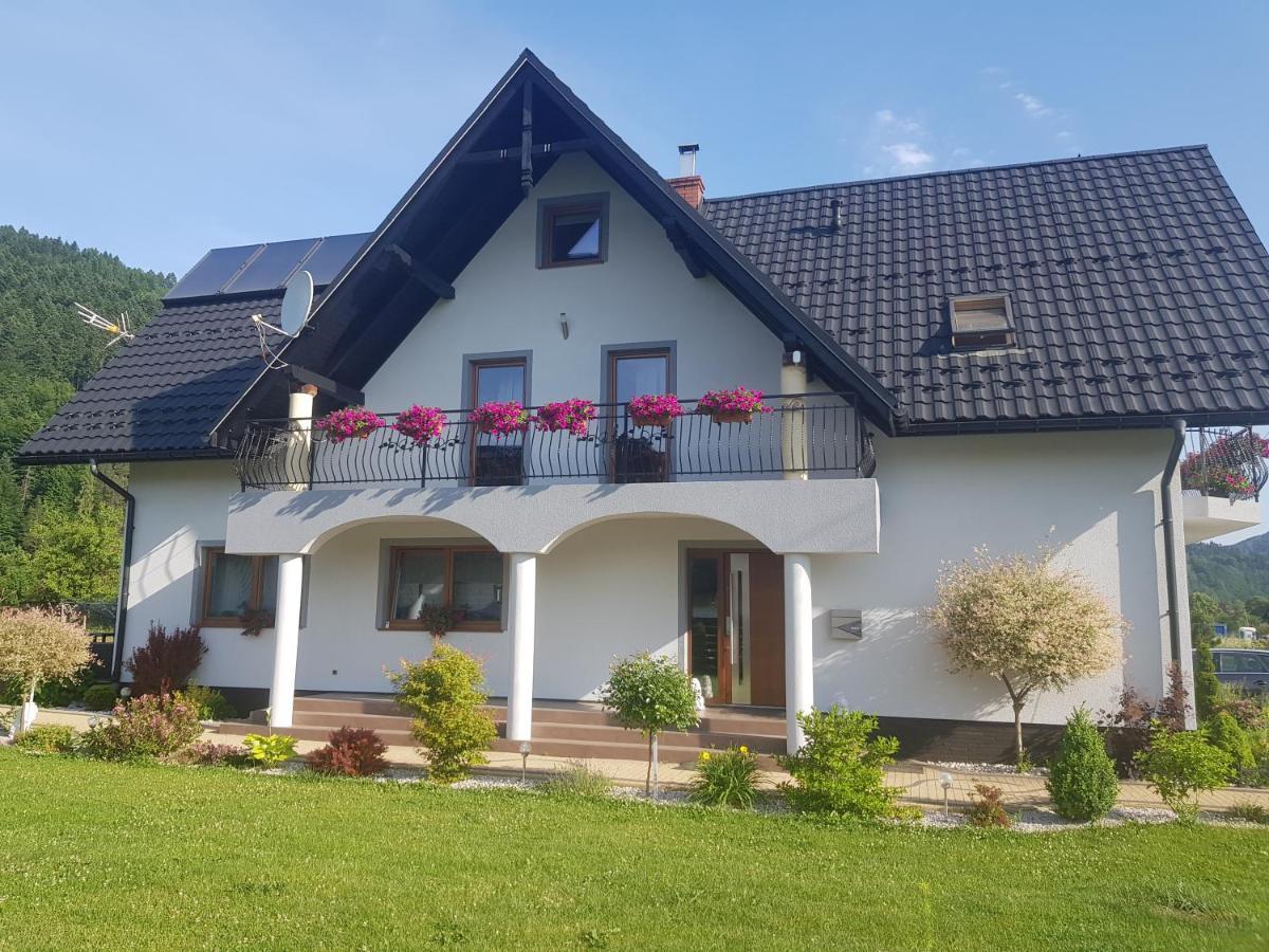 Domki I Pokoje U Ilony Krościenko Esterno foto